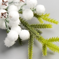 Декор для творчества "Еловая ветка и снежные шары" 22 см Декор для творчества "Еловая ветка и снежные шары" 22 см
