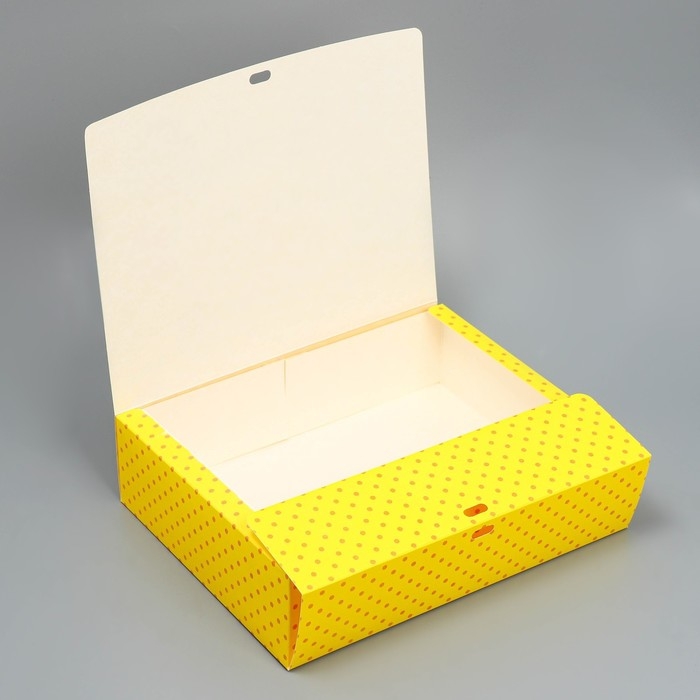 Коробка подарочная, упаковка, &laquo;С днём рождения&raquo;, 31 х 24.5 х 8 см