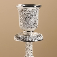 Подсвечник «Леранс», 8×8×16,5 см, цвет серебряный Подсвечник «Леранс», 8×8×16,5 см, цвет серебряный