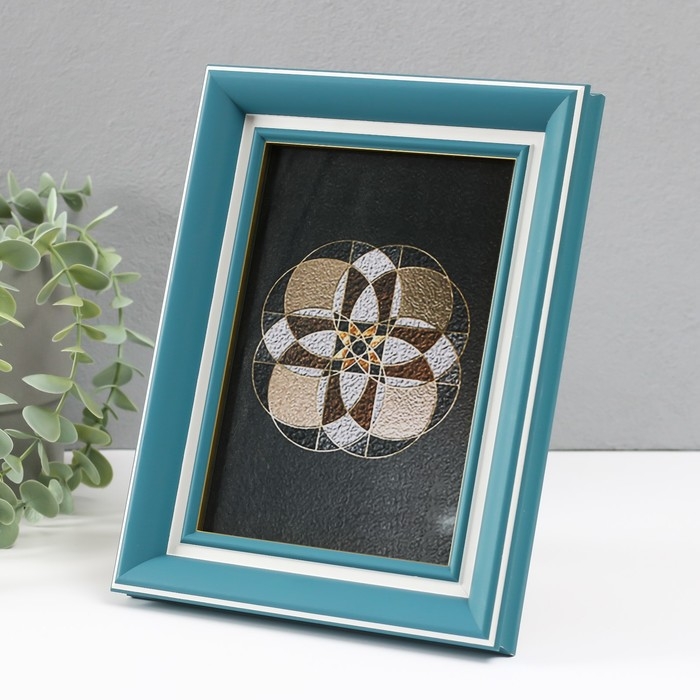 Фоторамка пластик 13х18 см "Амалия" с белой полосой 17,5х22,5 см