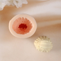 Молд силиконовый "Девочка с кошкой" 5х4х8,5 см Молд силиконовый "Девочка с кошкой" 5х4х8,5 см