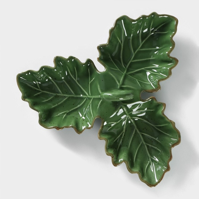 Менажница 3 ячейки Доляна &laquo;Лист&raquo;, 22,1&times;7,6 см, цвет зелёный