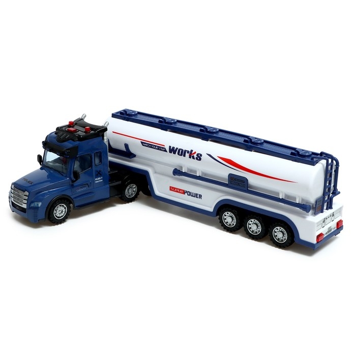 Грузовик радиоуправляемый &laquo;Бензовоз&raquo;, работает от батареек, световые эффекты