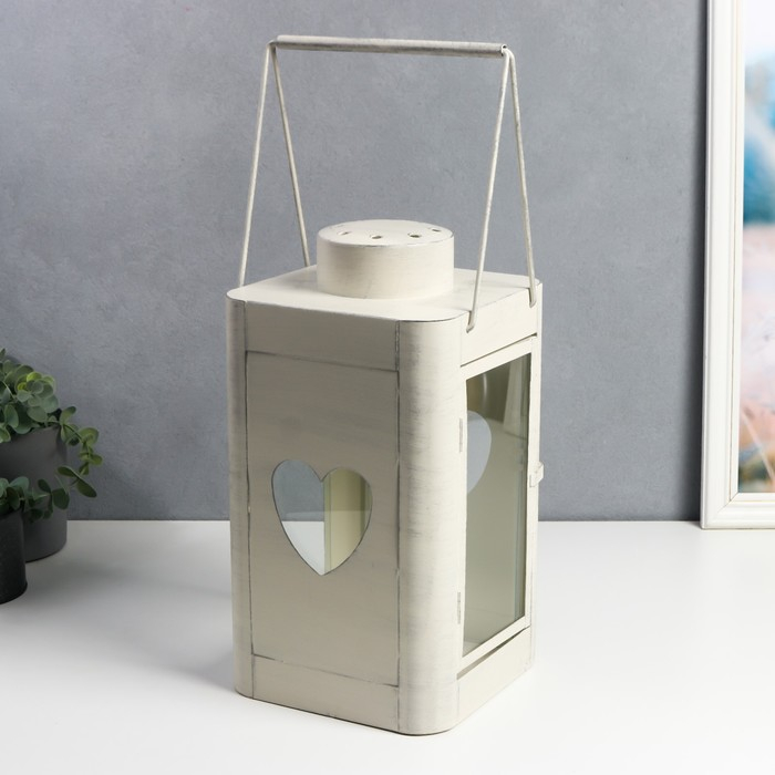 Подсвечник металл на 1 свечу Подсвечник металл на 1 свечу "Фонарь с сердцем" состаренный белый 38х18,5х18,5 см