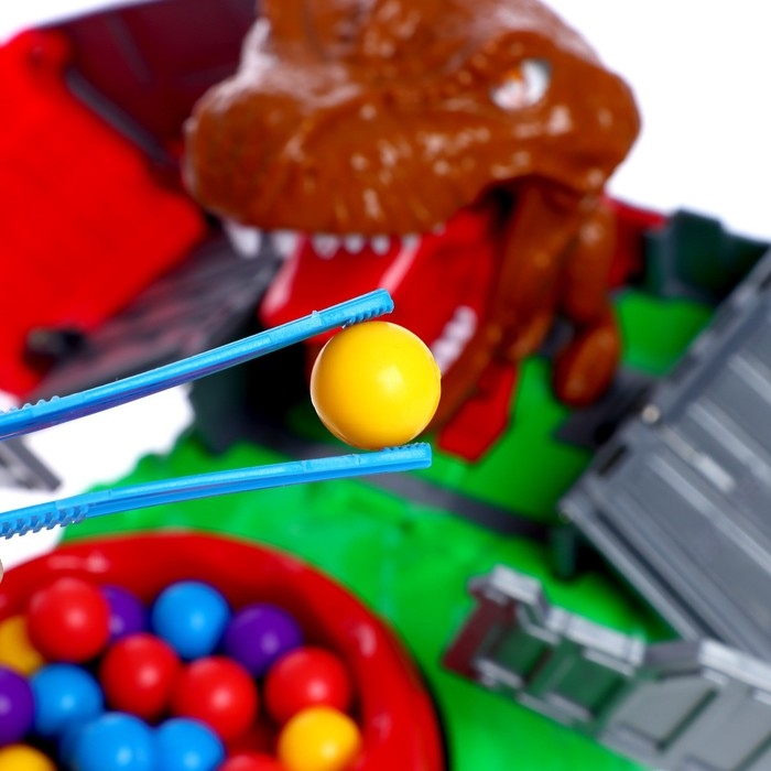 Настольная игра &laquo;Голодный дино&raquo;, 2-4 игрока, 7+