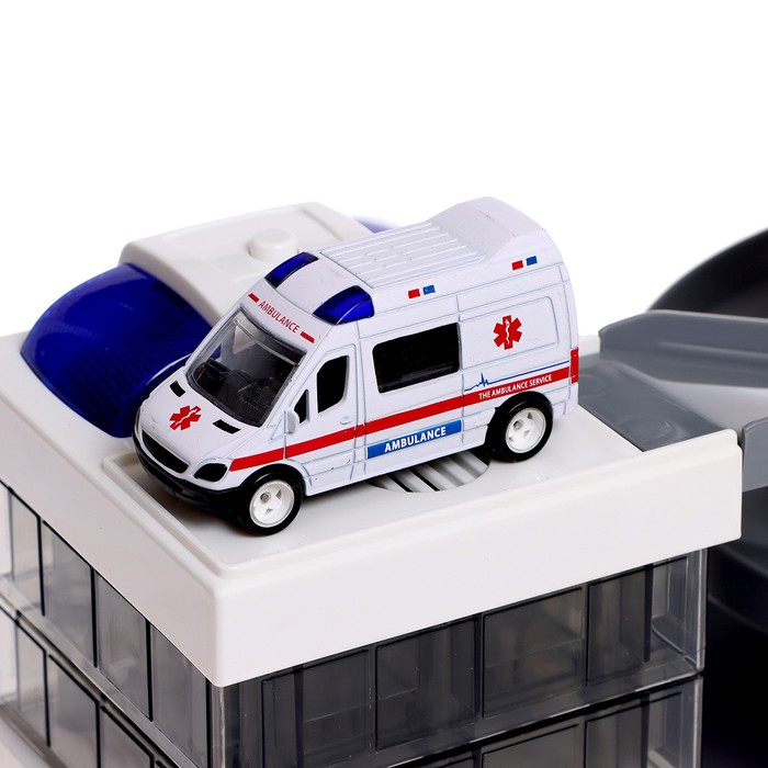 Парковка &laquo;Скорая помощь&raquo;, с 2 машинками, свет и звук