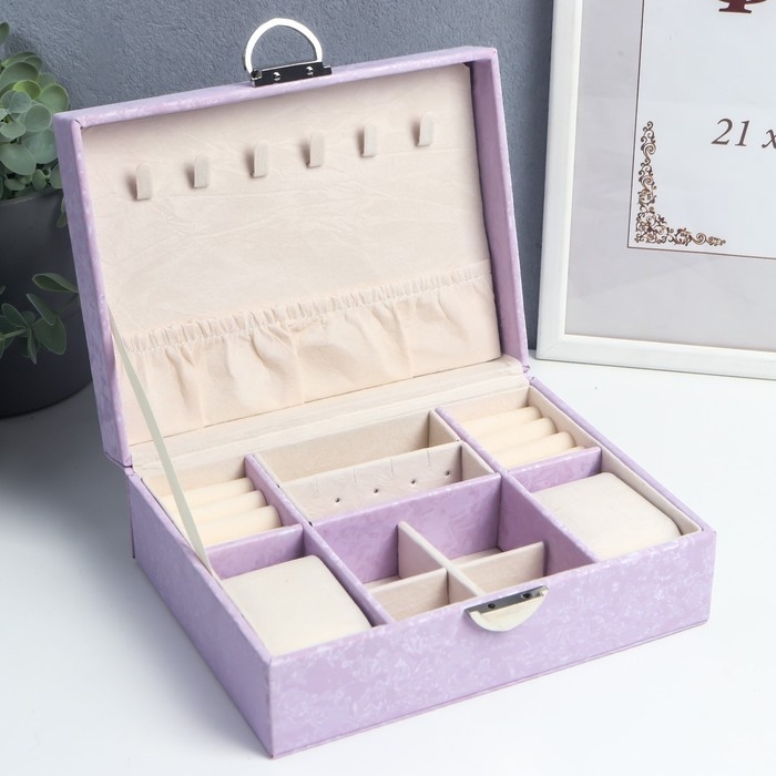 Шкатулка кожзам под часы 2 отделения и бижутерию Шкатулка кожзам под часы 2 отделения и бижутерию "Под бархат" сиреневая 8х15,5х20,5 см