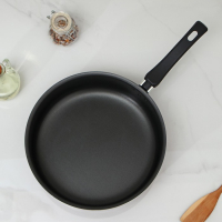 Сотейник &laquo;Эксперт&raquo;, 3,5 л, d=26 см, пластиковая ручка, стеклянная крышка, антипригарное покрытие, цвет бордовый