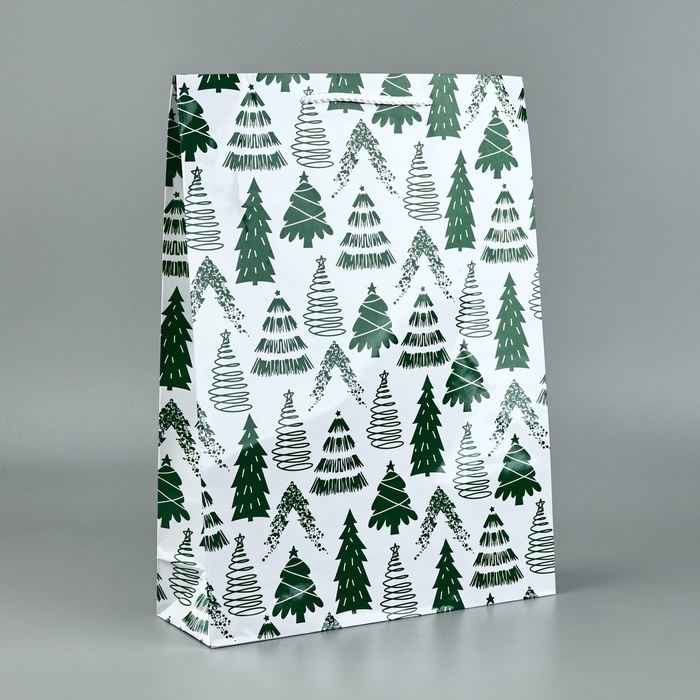 Пакет подарочный новогодний ламинированный &laquo;Ёлочки&raquo;, L 28 х 38 х 9 см