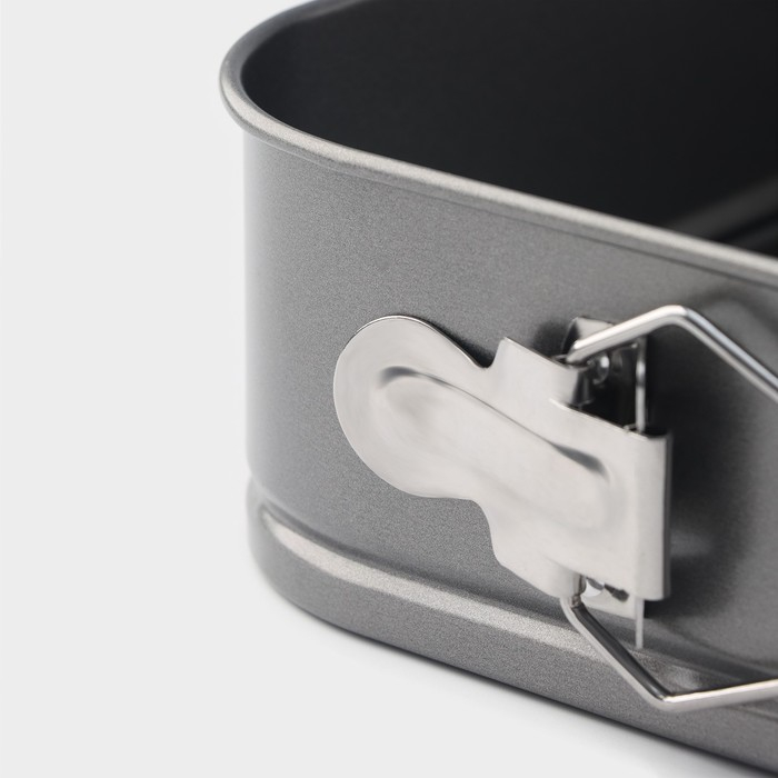 Форма для выпечки Доляна «Элин. Квадрат», 21,5×6,5 см, съёмное дно, антипригарное покрытие, цвет чёрный Форма для выпечки Доляна «Элин. Квадрат», 21,5×6,5 см, съёмное дно, антипригарное покрытие, цвет чёрный