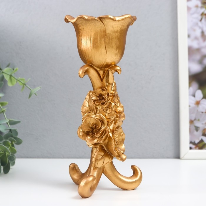 Подсвечник полистоун на 1 свечу Подсвечник полистоун на 1 свечу "Цветочная тринога" золото 21х9,5х9,5 см