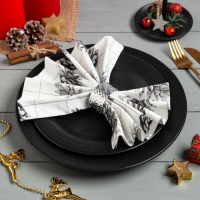 Набор новогодних салфеток «Christmas» с декоративными кольцами, 45х45 см - 2 шт, хлопок, саржа Набор новогодних салфеток «Christmas» с декоративными кольцами, 45х45 см - 2 шт, хлопок, саржа