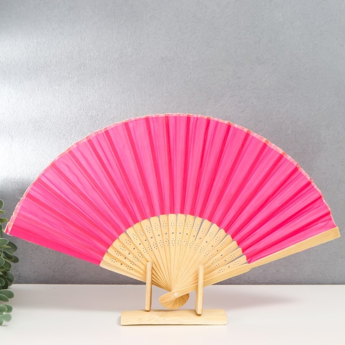 Веер бамбук, текстиль h=22 см Веер бамбук, текстиль h=22 см "Моноцвет" в коробке, фуксия