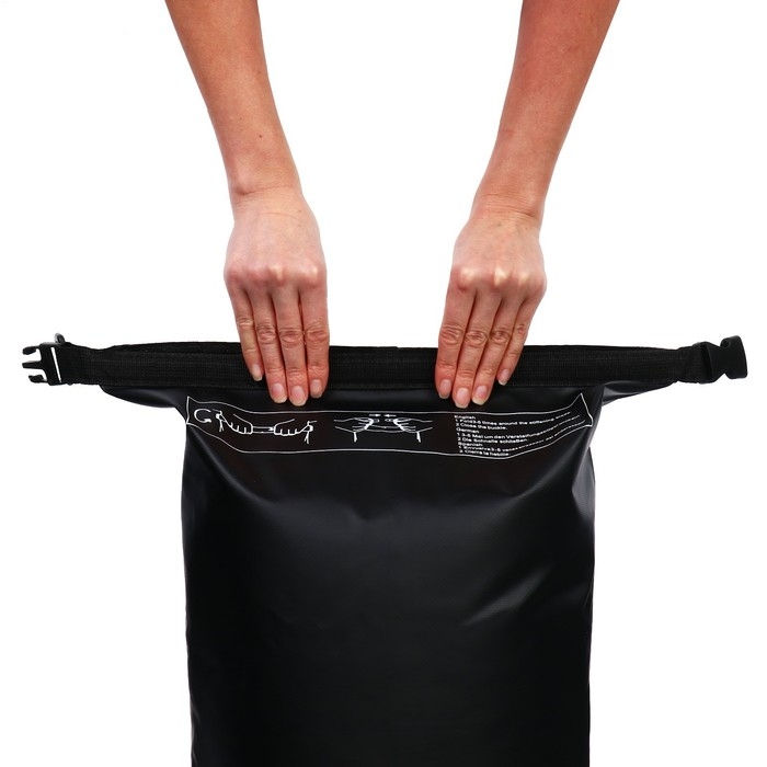 Гермомешок YUGANA, ПВХ, водонепроницаемый 15 литров, один ремень, черный Гермомешок YUGANA, ПВХ, водонепроницаемый 15 литров, один ремень, черный