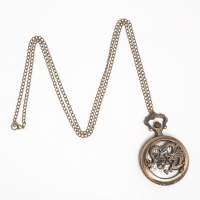 Часы карманные "Дракон", кварцевые, цепочка l-37 см, d-4.5 см Часы карманные "Дракон", кварцевые, цепочка l-37 см, d-4.5 см