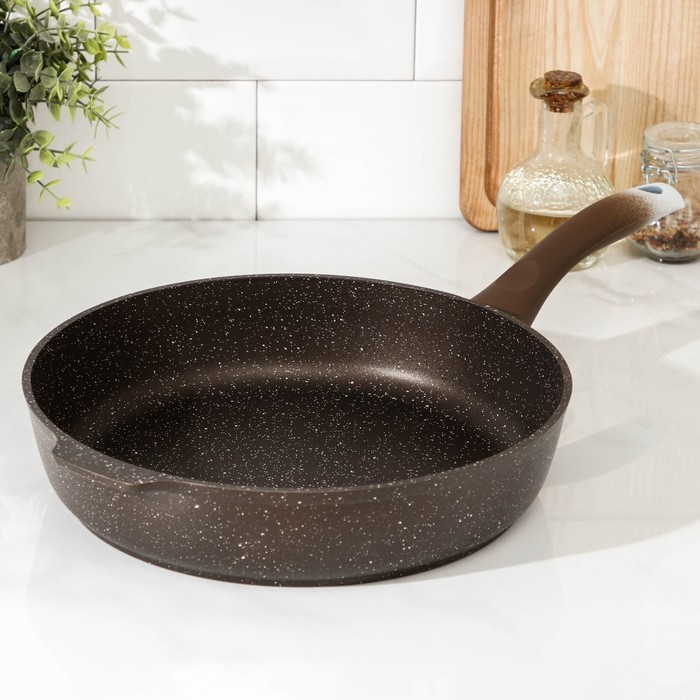 Сковорода, d=28 см, пластиковая ручка, антипригарное покрытие, цвет кофейный мрамор Сковорода, d=28 см, пластиковая ручка, антипригарное покрытие, цвет кофейный мрамор