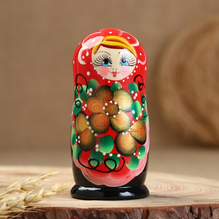 Матрёшка 3-х кукольная "Юля" 11 см, ручная роспись