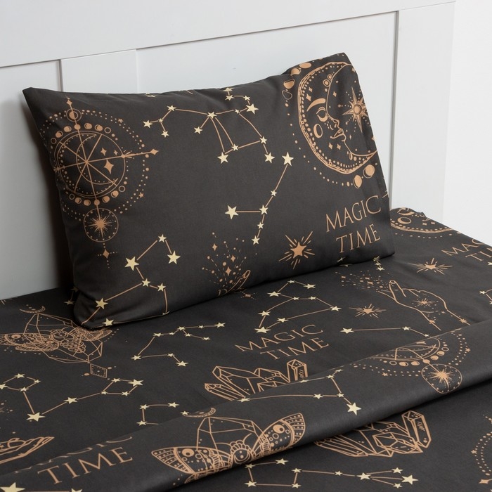 Постельное бельё Этель 1,5 сп Постельное бельё Этель 1,5 сп "Magiс time" 143х215 см, 150х214 см, 50х70 см -1 шт, 100% хлопок, бязь