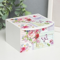 Шкатулка дерево с зеркалом "Бабочки и розы" 10,5х10,8х7 см Шкатулка дерево с зеркалом "Бабочки и розы" 10,5х10,8х7 см