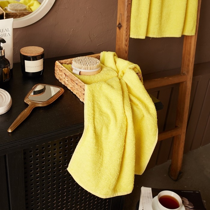 Полотенце махровое Экономь и Я 50*90 см, цв. желтый, 100% хлопок, 320 гр/м2