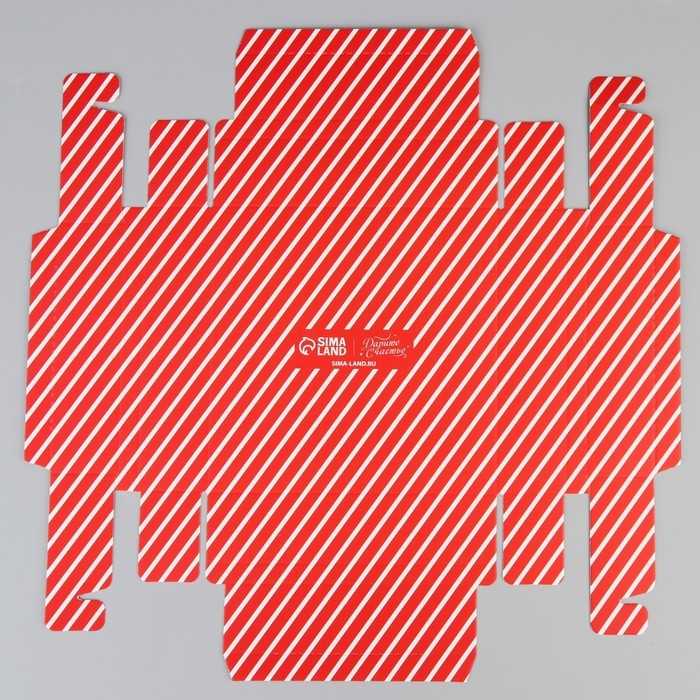 Коробка под 9 конфет &laquo;Новогодний подарок&raquo;, 14.7 х 14.7 х 3.5 см, Новый год