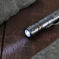 Ручка-стеклобой с фонариком и ножом. микс Ручка-стеклобой с фонариком и ножом. микс