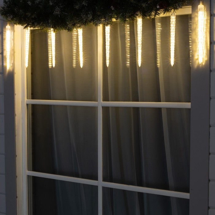Гирлянда «Сосульки рифленые» 2.5 × 0.3 м, IP65, прозрачная нить, 192 LED, свечение тёплое белое с эффектом стекания, 12 В Гирлянда «Сосульки рифленые» 2.5 × 0.3 м, IP65, прозрачная нить, 192 LED, свечение тёплое белое с эффектом стекания, 12 В