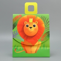 Пакет подарочный с формовым клапаном, упаковка, &laquo;Львенок&raquo;, 23 х 27 х 11.5 см