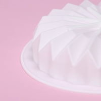 Форма для муссовых десертов и выпечки Доляна &laquo;Оригами&raquo;, силикон, внутренний d=15,3 см, 18,5&times;18,5 см, цвет белый