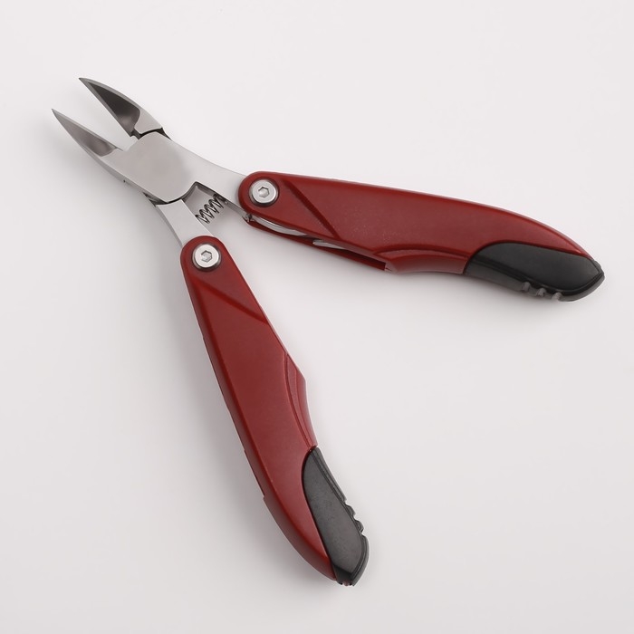 Кусачки педикюрные, 3 в 1, с лазерной пилочкой, изогнутое лезвие, складные, 8,7 см, длина лезвия - 18 мм, цвет бордовый Кусачки педикюрные, 3 в 1, с лазерной пилочкой, изогнутое лезвие, складные, 8,7 см, длина лезвия - 18 мм, цвет бордовый