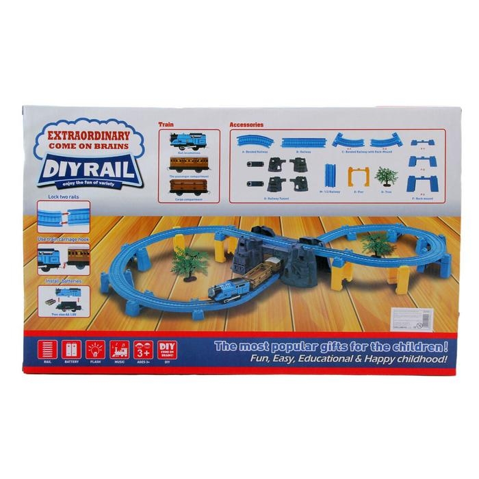 Железная дорога «Скорый поезд», работает от батареек, световые и звуковые эффекты Железная дорога «Скорый поезд», работает от батареек, световые и звуковые эффекты