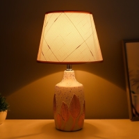 Настольная лампа "Онерия" Е14 40Вт бело-золотой 23х23х40 см