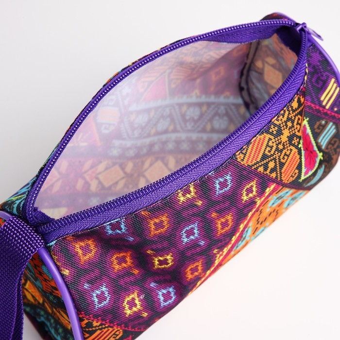 Косметичка на молнии, цвет голубой/разноцветный Косметичка на молнии, цвет голубой/разноцветный