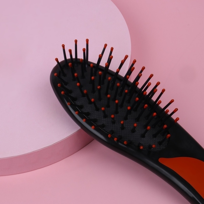 Расчёска массажная, 4 × 14,5 см, цвет МИКС Расчёска массажная, 4 × 14,5 см, цвет МИКС