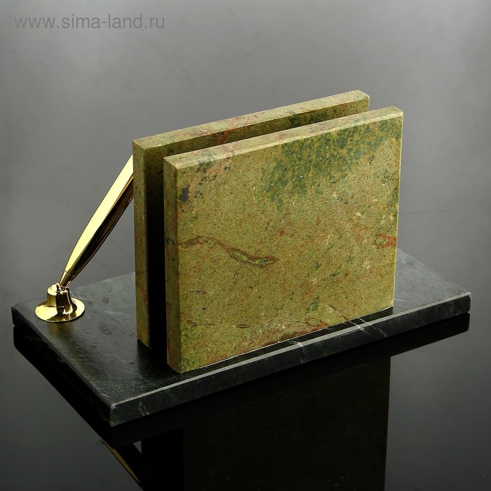 Набор настольный "Герб с львом", змеевик