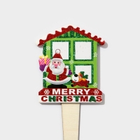 Топпер декоративный "Домик и дед мороз" 8,8х25 см Топпер декоративный "Домик и дед мороз" 8,8х25 см