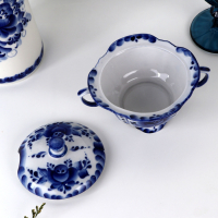 Сахарница &laquo;Иринка&raquo;, 16х13х10 см, гжель