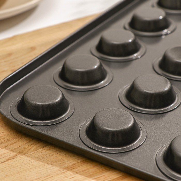 Форма для выпечки «Жаклин. Круг», 35×26 см, 24 ячейки, антипригарное покрытие, цвет чёрный Форма для выпечки «Жаклин. Круг», 35×26 см, 24 ячейки, антипригарное покрытие, цвет чёрный