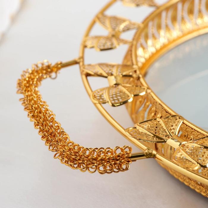 Подставка под десерты «Бант», 48×39×8 см, цвет металла золотой Подставка под десерты «Бант», 48×39×8 см, цвет металла золотой