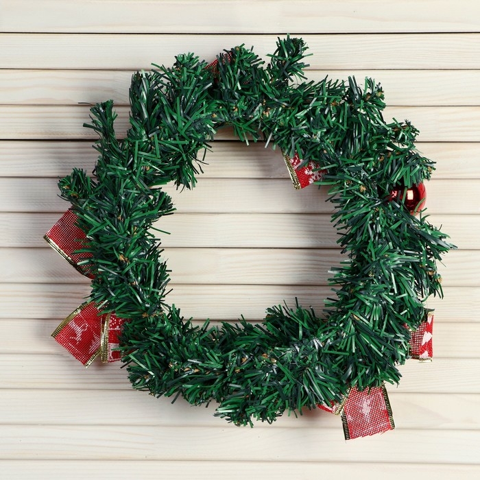 Венок новогодний d- 22 см "Уютная сказка" снег бантики орнамент