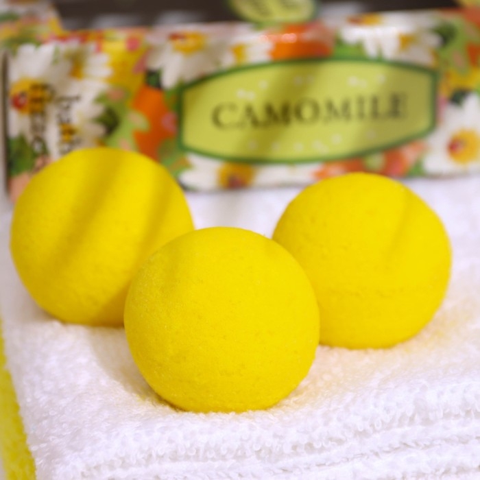 Набор бомбочек для ванн Spa by Lara ромашка, 120 г Набор бомбочек для ванн Spa by Lara ромашка, 120 г