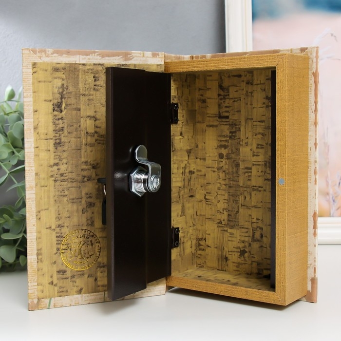 Сейф-книга дерево кожзам Сейф-книга дерево кожзам "Ромашки и божьи коровки" 21х13х5 см