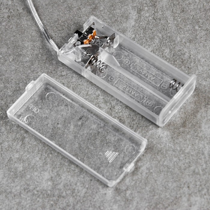 Гирлянда &laquo;Нить&raquo; 1.6 м с насадками &laquo;Шарики с оленем&raquo;, IP20, серебристая нить, 15 LED, батарейки ААх2 (нет в комплекте), свечение мульти