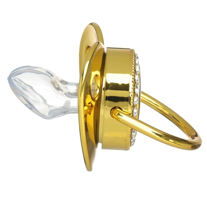 Соска - пустышка силиконовая ортодонтическая «Бриллиант», от 6 мес., с колпачком + держатель - цепочка, цвет золотой/черный, стразы Соска - пустышка силиконовая ортодонтическая «Бриллиант», от 6 мес., с колпачком + держатель - цепочка, цвет золотой/черный, стразы