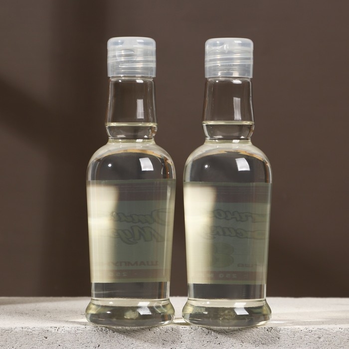 Подарочный набор косметики &laquo;Отличному мужику&raquo;, гель для душа и шампунь для волос во флаконах водки, 2 х 250 мл, Новый Год