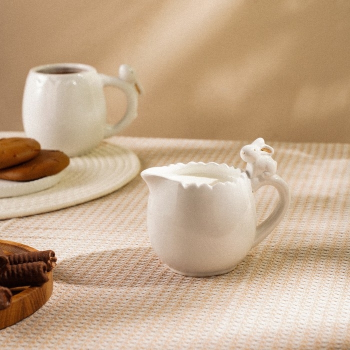 Молочник керамический SL Home &laquo;Лесные кролики&raquo;, 450 мл, 15&times;10 см, цвет белый