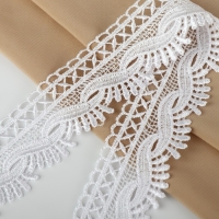 Кружево гипюровое, 42 мм &times; 11 &plusmn; 1 м, цвет белый