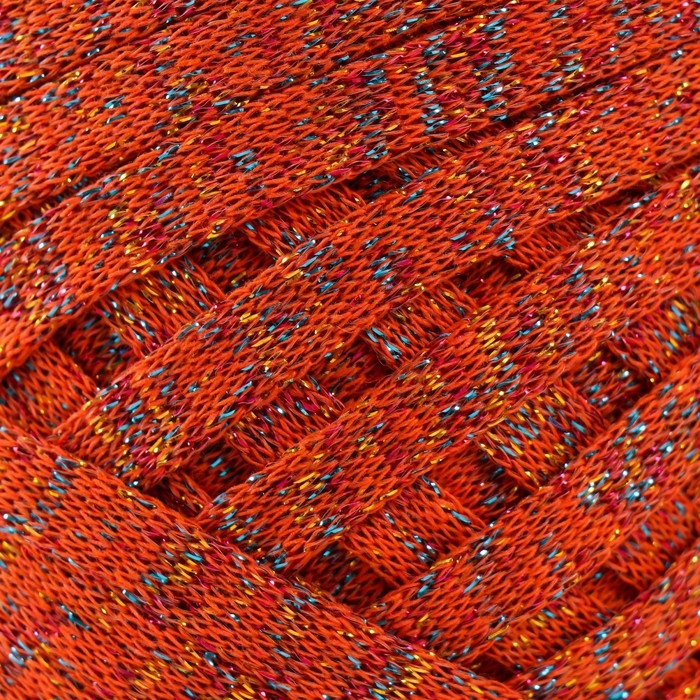 Трикотажная пряжа Трикотажная пряжа "Риббон" с люрексом 85м/170±5 гр (Рябина, люрекс: Радуга)