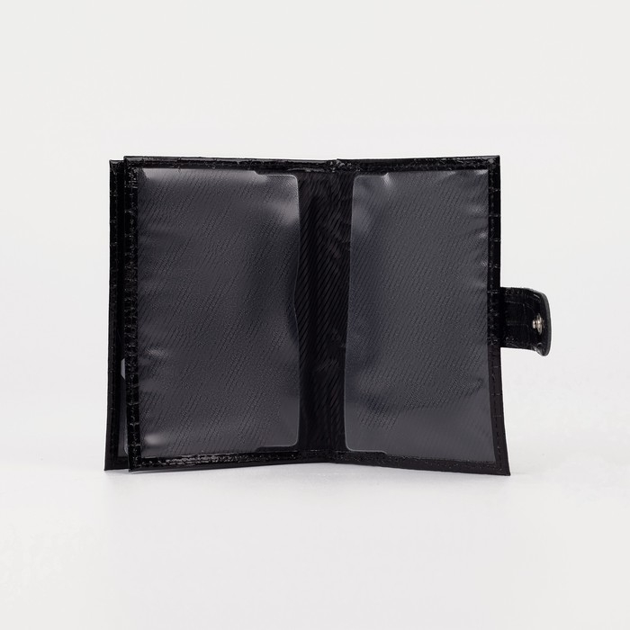 Обложка для автодокументов и паспорта на кнопке, крокодил, цвет чёрный