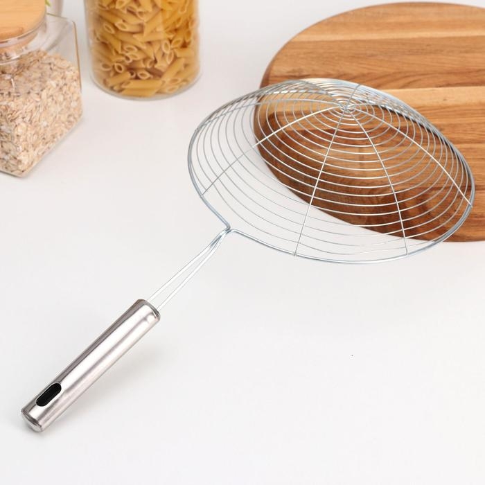 Шумовка из нержавеющей стали Доляна &laquo;Металлик&raquo;, 42 см, d=23 см, цвет серебряный